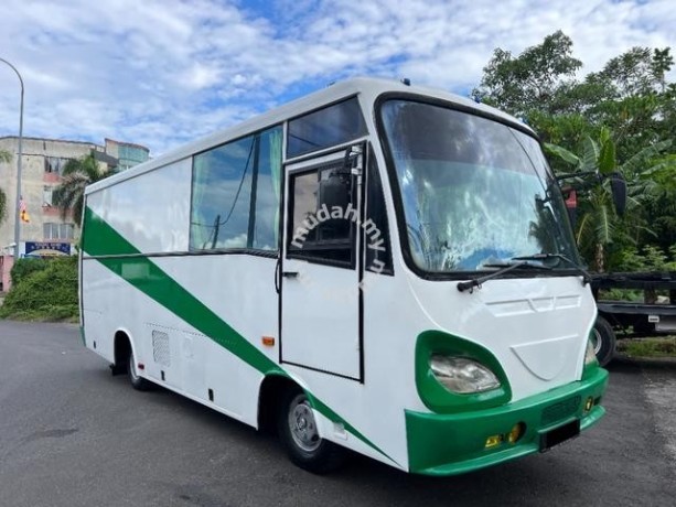 nissan-ud-perkhidmatan-mobile-bergerak-bas-bus-big-0